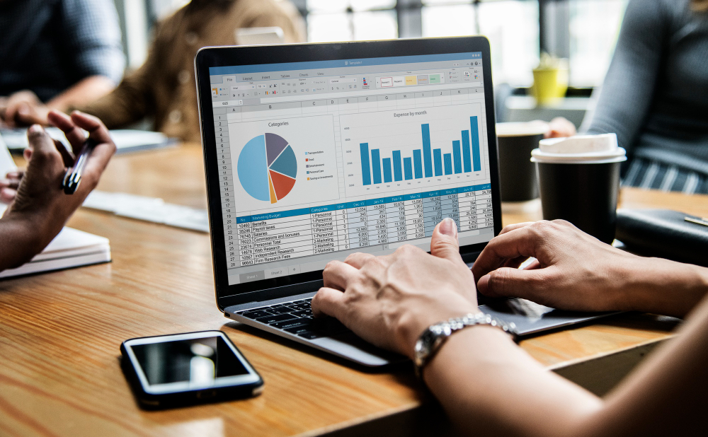what is salesforce apex